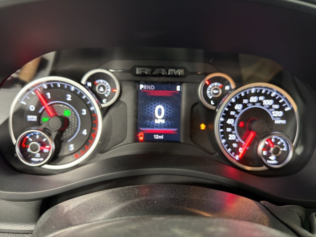 2026 RAM 5500 Chassis Tradesman 4x4 Reg Cab 84" CA 168.5" WB