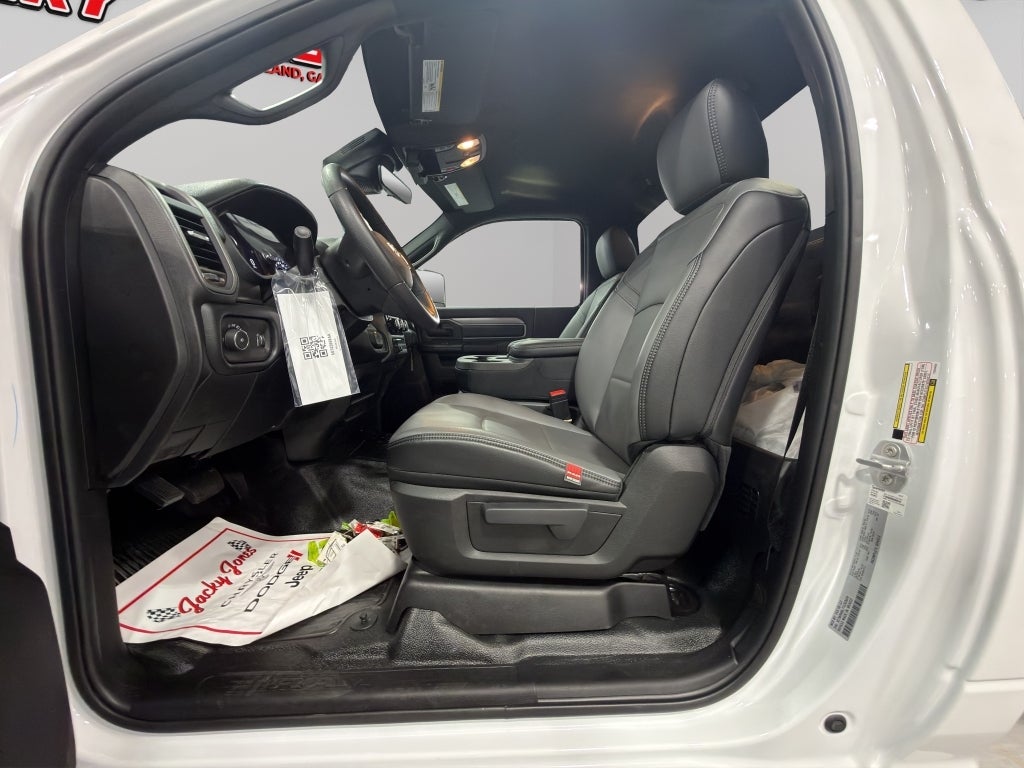 2026 RAM 5500 Chassis Tradesman 4x4 Reg Cab 84" CA 168.5" WB