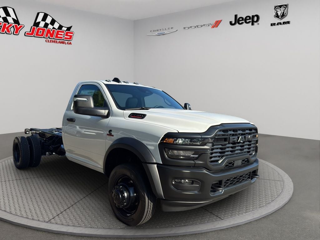 2026 RAM 5500 Chassis Tradesman