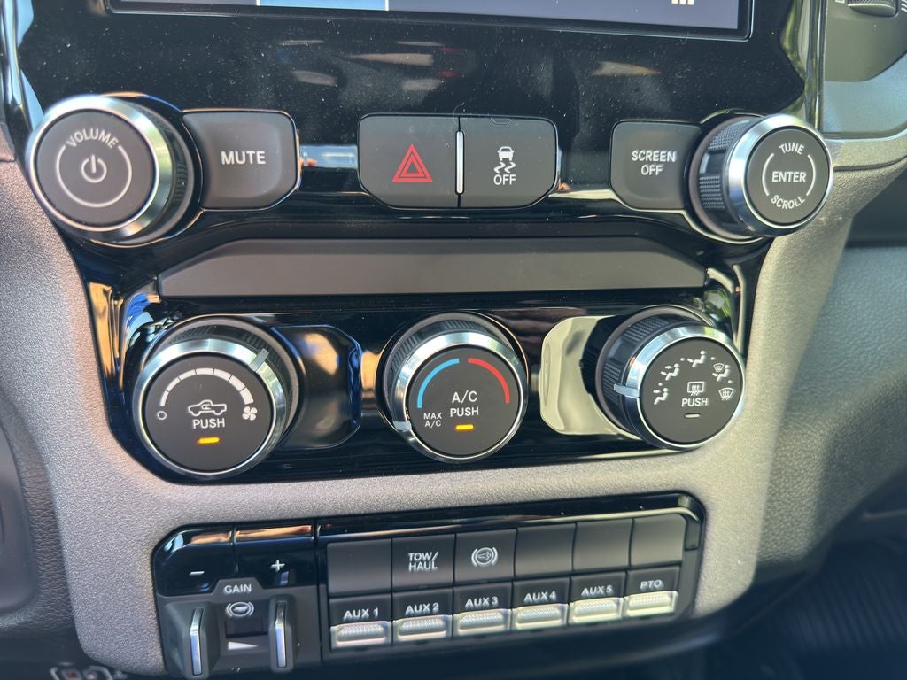 2026 RAM 5500 Chassis Tradesman