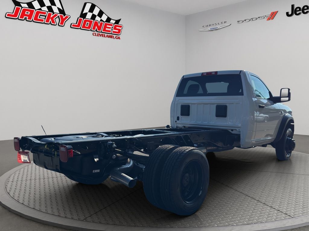 2026 RAM 5500 Chassis Tradesman