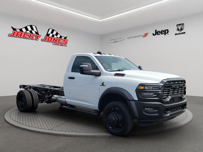 2027 RAM 5500 Chassis Tradesman 4x4 Reg Cab 84" CA 168.5" WB
