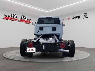 2027 RAM 5500 Chassis Tradesman 4x4 Reg Cab 84" CA 168.5" WB