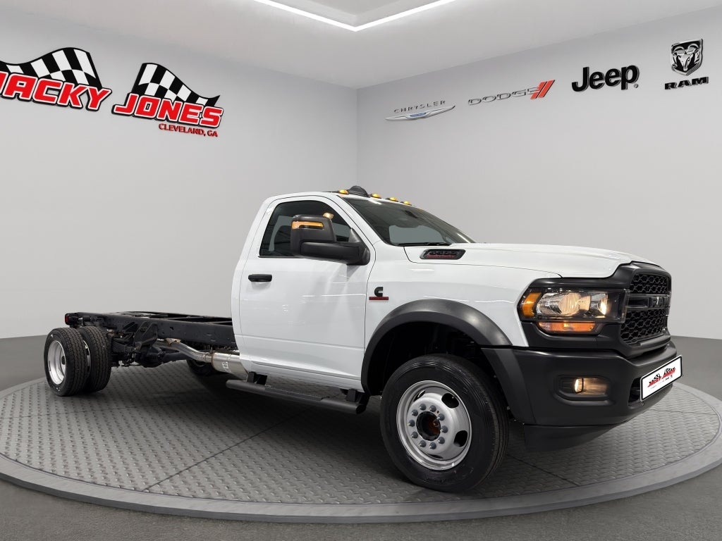 2024 RAM 5500 Chassis Tradesman