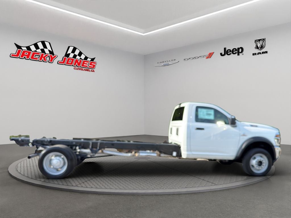 2026 RAM 5500 Chassis Tradesman
