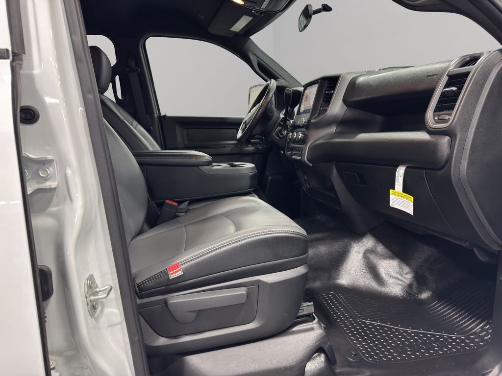 2024 RAM 5500 Chassis Tradesman