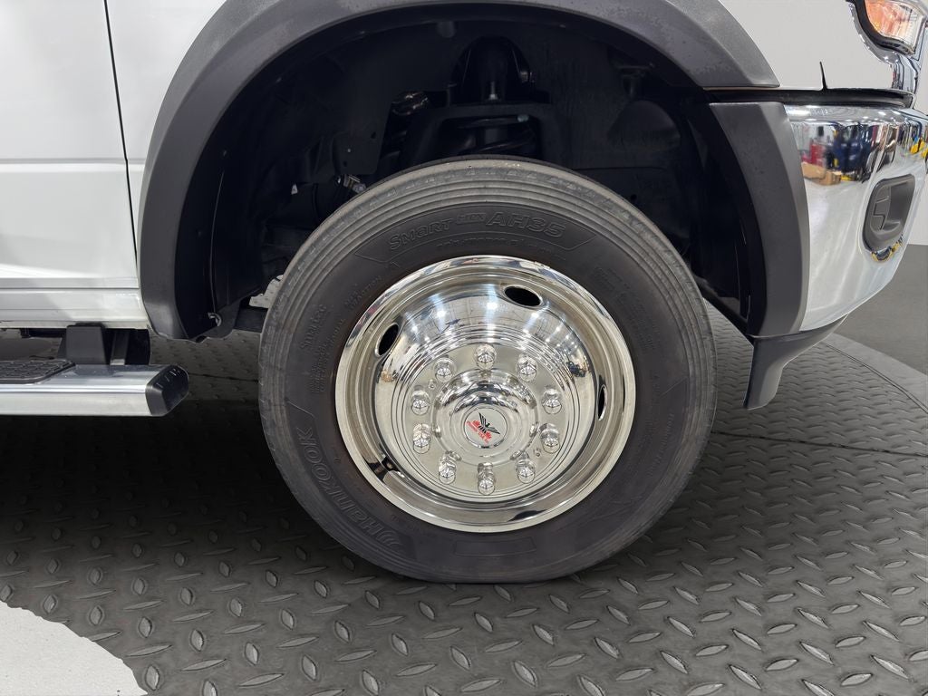 2024 RAM 5500 Chassis Tradesman