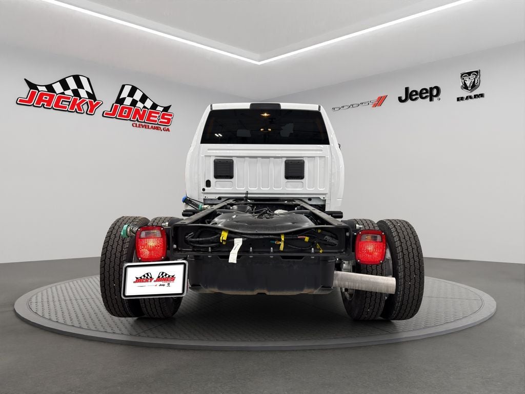 2025 RAM 5500 Chassis Tradesman