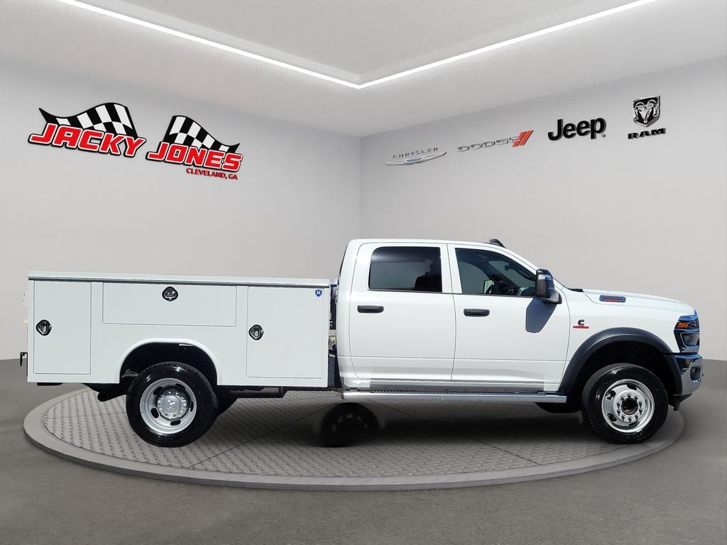 2025 RAM 5500 Chassis Tradesman