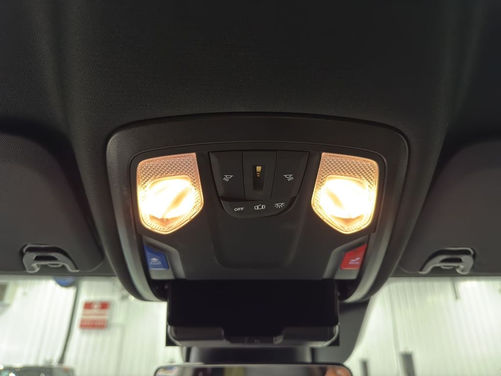 2025 RAM 5500 Chassis Tradesman