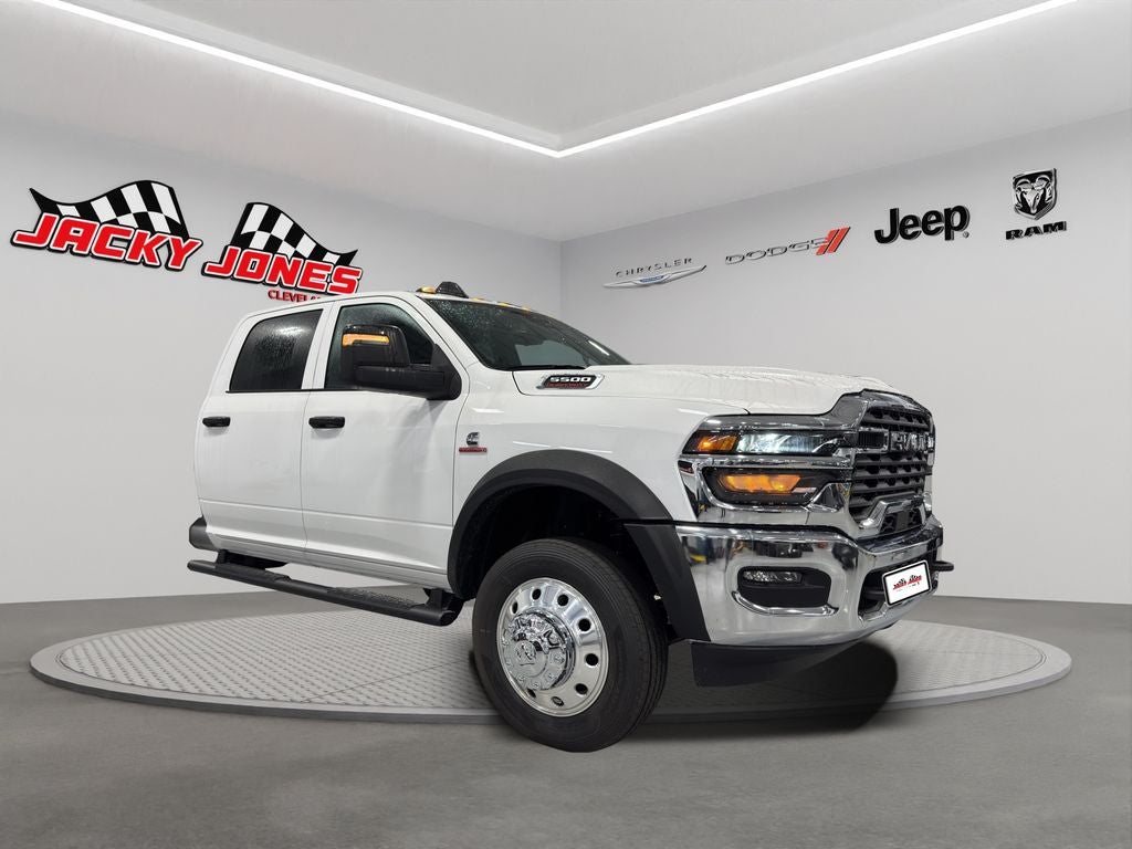 2025 RAM 5500 Chassis Tradesman