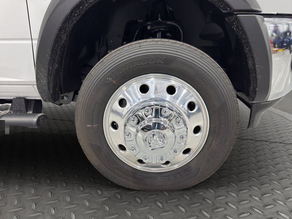 2025 RAM 5500 Chassis Tradesman