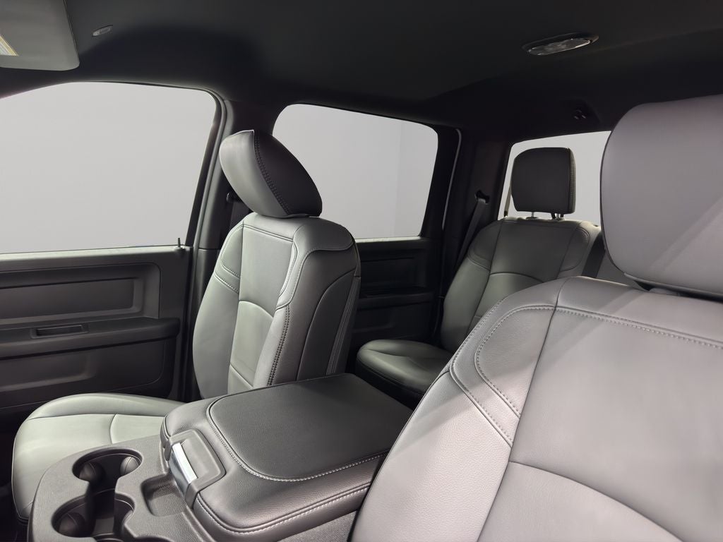 2025 RAM 5500 Chassis Tradesman