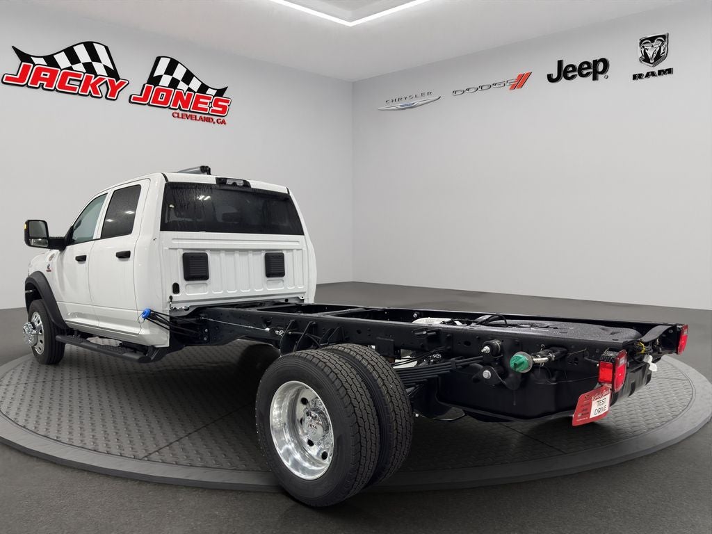 2025 RAM 5500 Chassis Tradesman