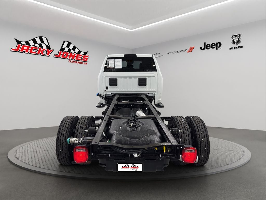 2025 RAM 5500 Chassis Tradesman