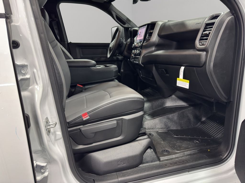 2025 RAM 5500 Chassis Tradesman