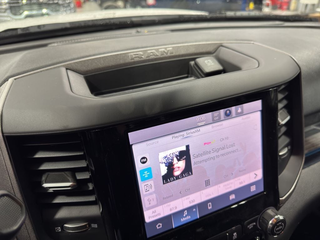 2025 RAM 5500 Chassis Tradesman