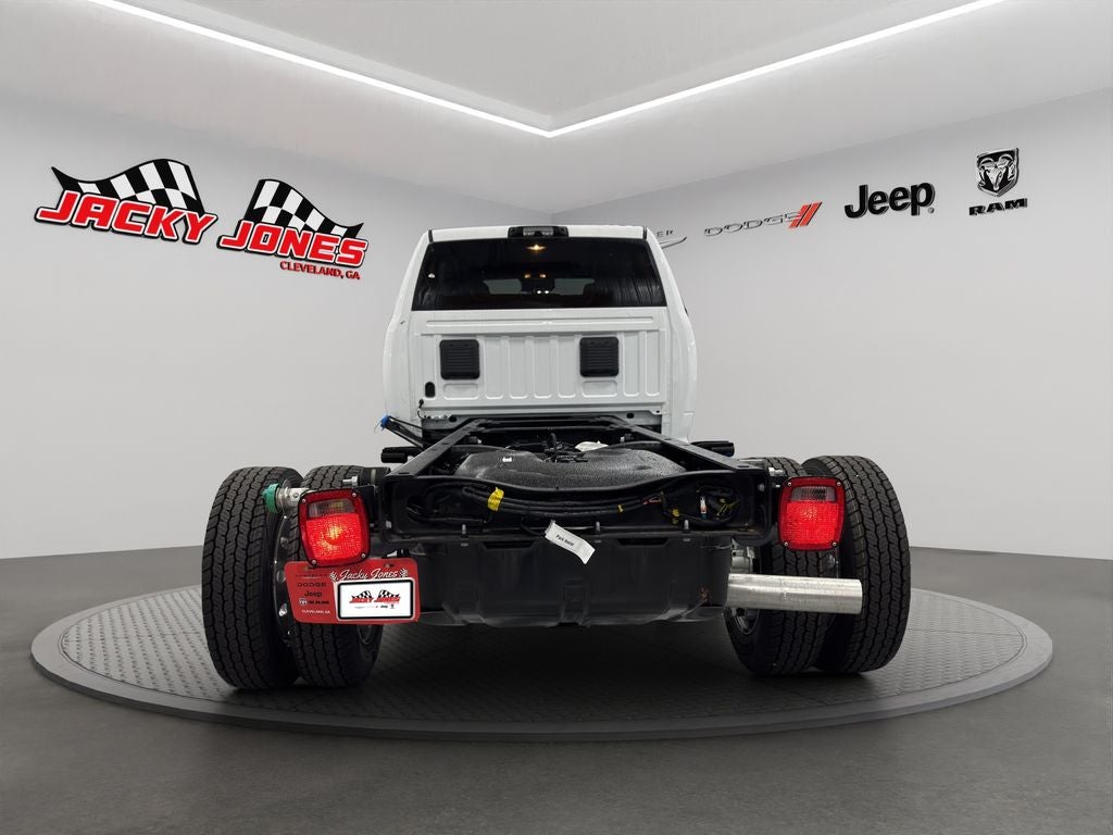 2025 RAM 5500 Chassis Tradesman