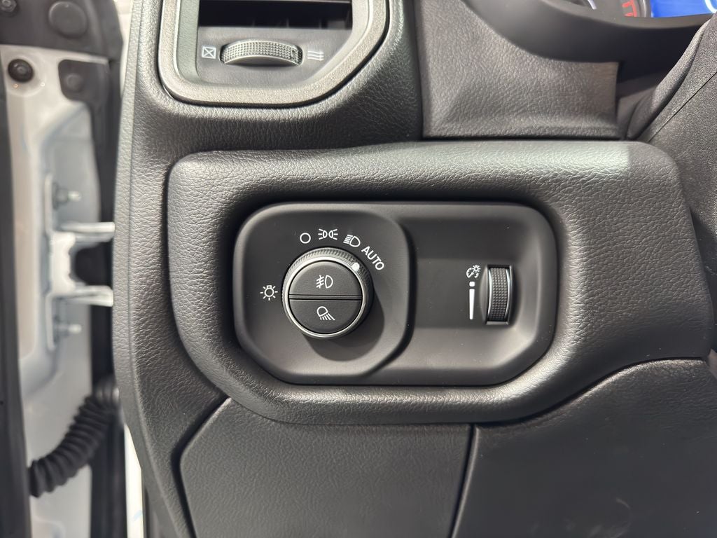 2025 RAM 5500 Chassis Tradesman