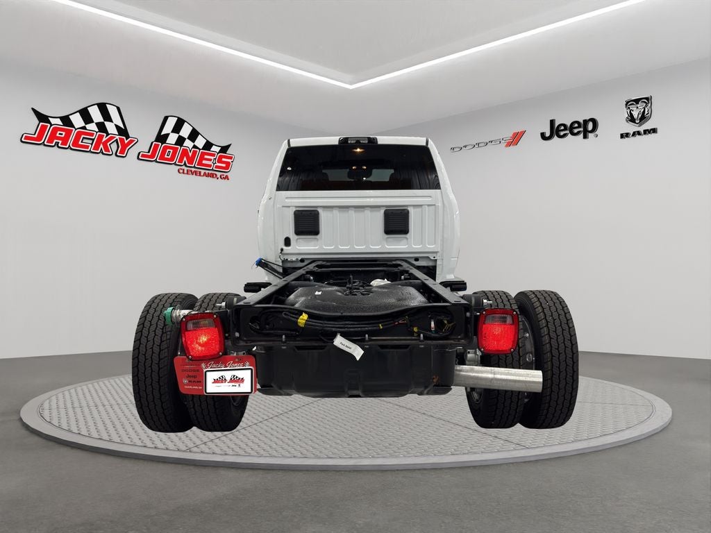 2025 RAM 5500 Chassis Tradesman