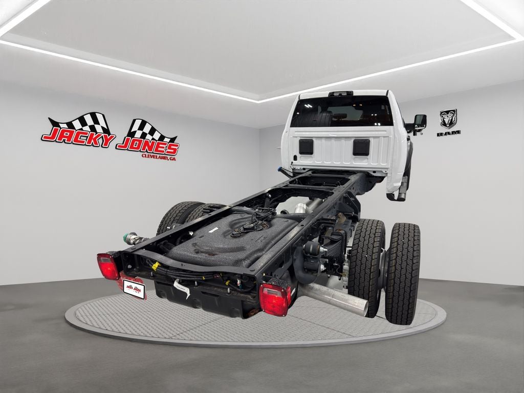 2025 RAM 5500 Chassis Tradesman