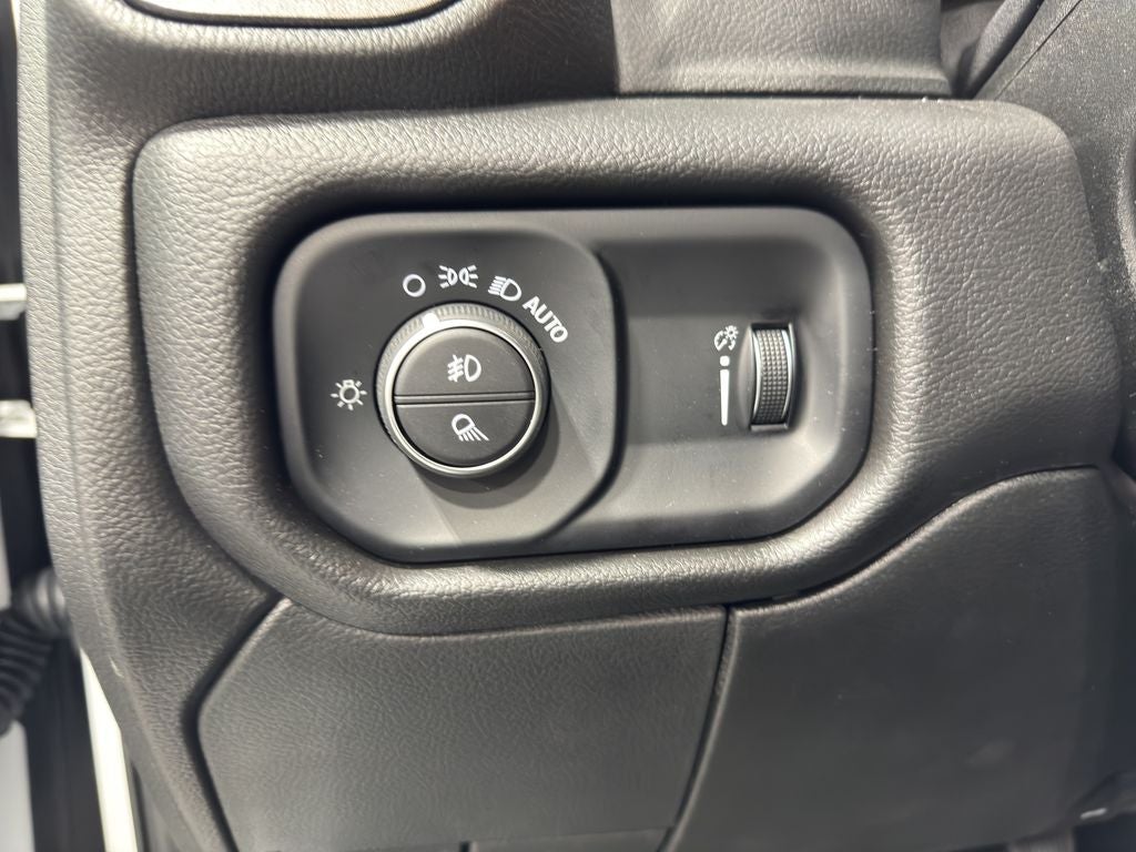 2025 RAM 5500 Chassis Tradesman