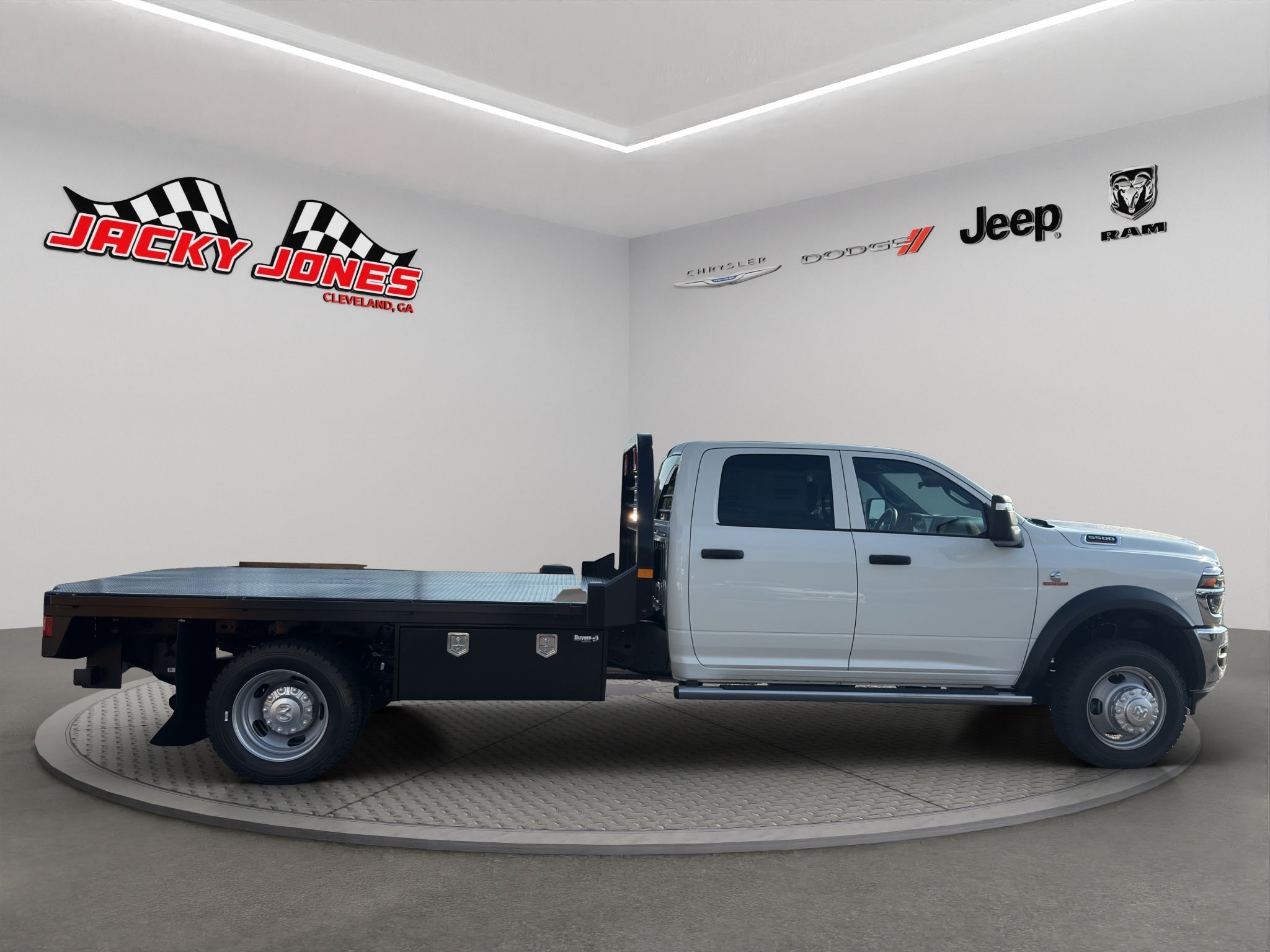 2026 RAM 5500 Chassis Tradesman