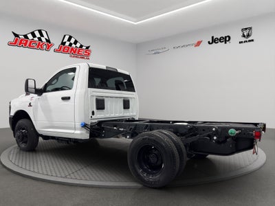 2026 RAM 3500 Chassis Tradesman