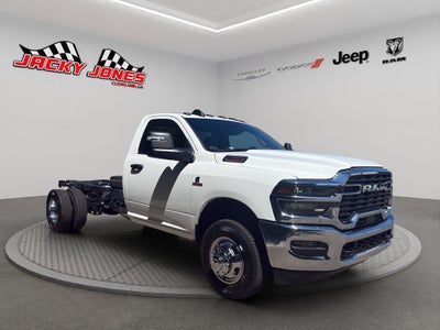 2026 RAM 3500 Chassis Tradesman 4WD Reg Cab 84" CA 167.5" WB