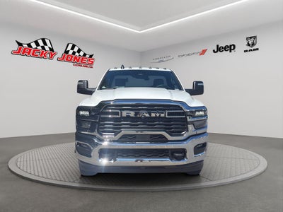 2026 RAM 3500 Chassis Tradesman 4WD Reg Cab 84" CA 167.5" WB