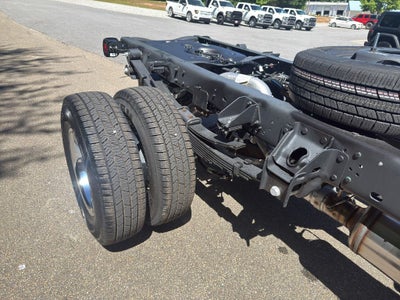 2026 RAM 3500 Chassis Tradesman 4WD Reg Cab 84" CA 167.5" WB