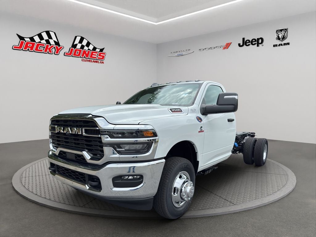 2026 RAM 3500 Chassis Tradesman