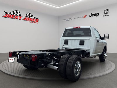 2026 RAM 3500 Chassis Tradesman