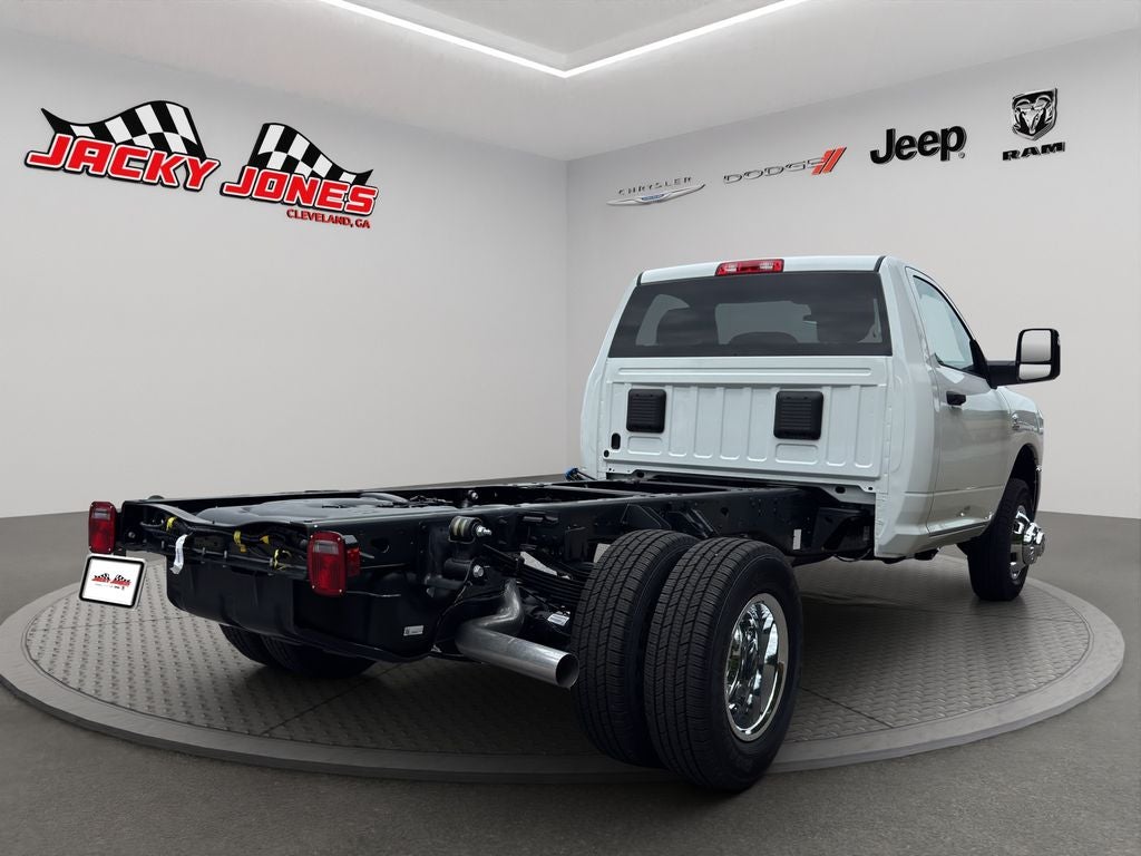 2026 RAM 3500 Chassis Tradesman