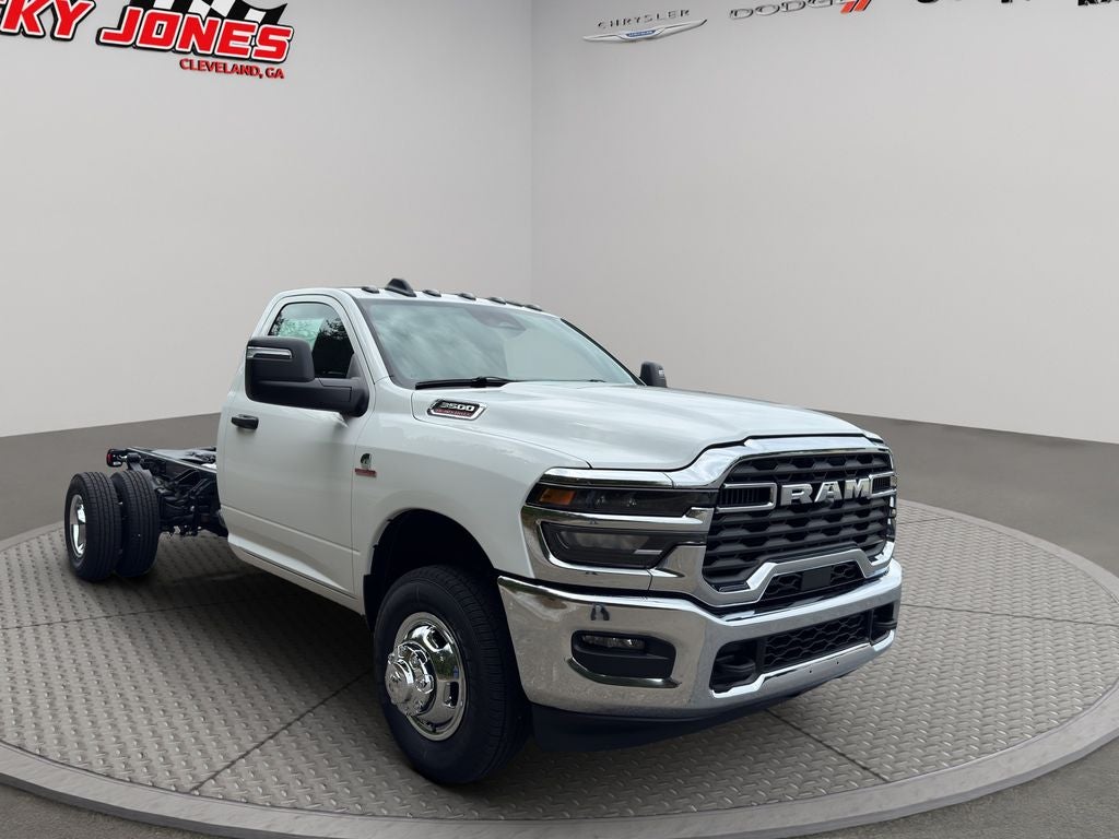 2026 RAM 3500 Chassis Tradesman