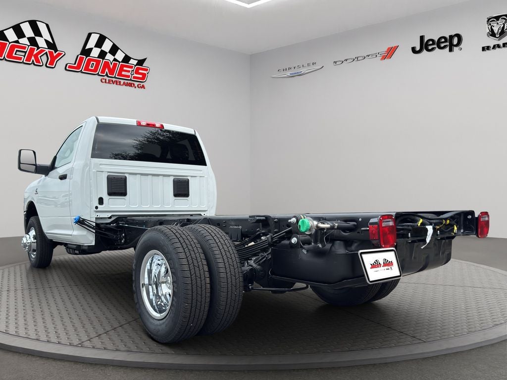 2026 RAM 3500 Chassis Tradesman