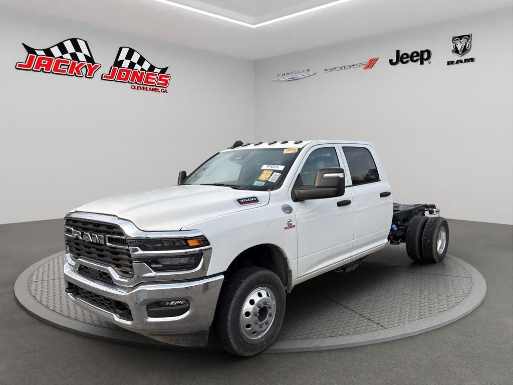 2025 RAM 3500 Chassis Tradesman
