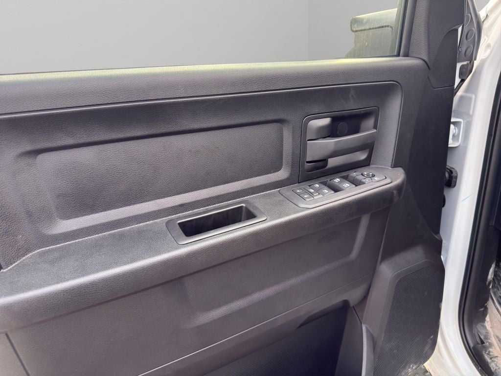 2025 RAM 3500 Chassis Tradesman