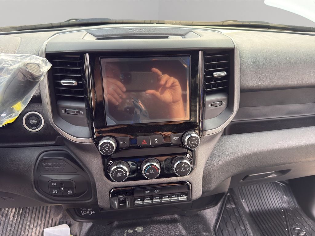 2025 RAM 3500 Chassis Tradesman