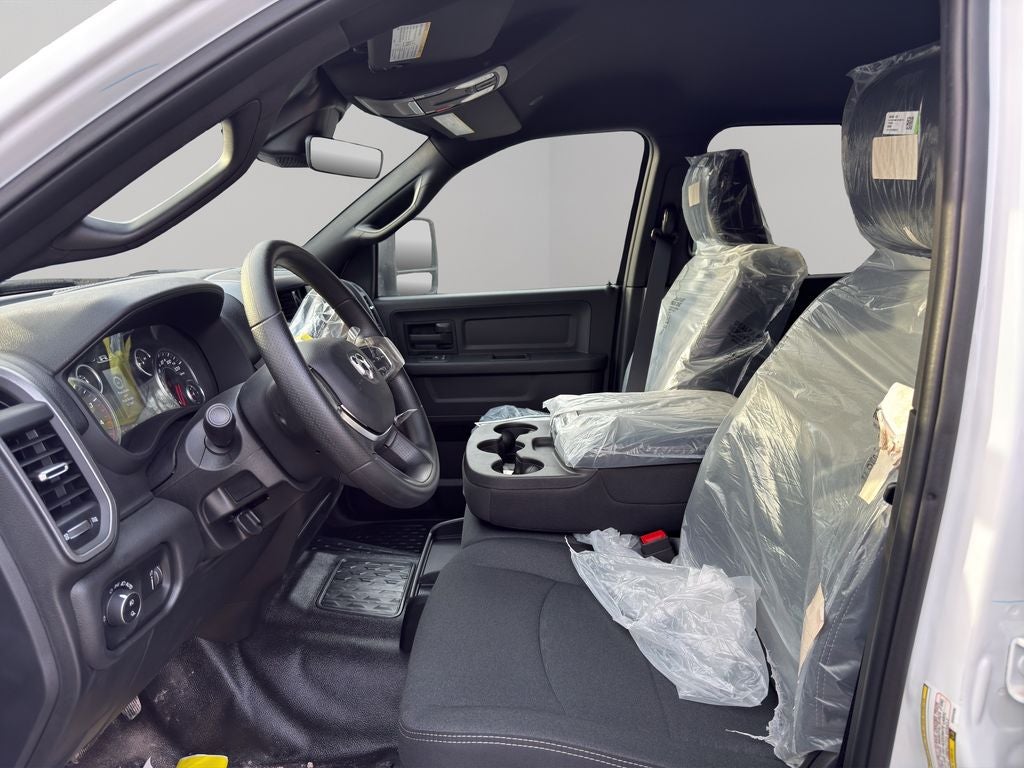 2025 RAM 3500 Chassis Tradesman