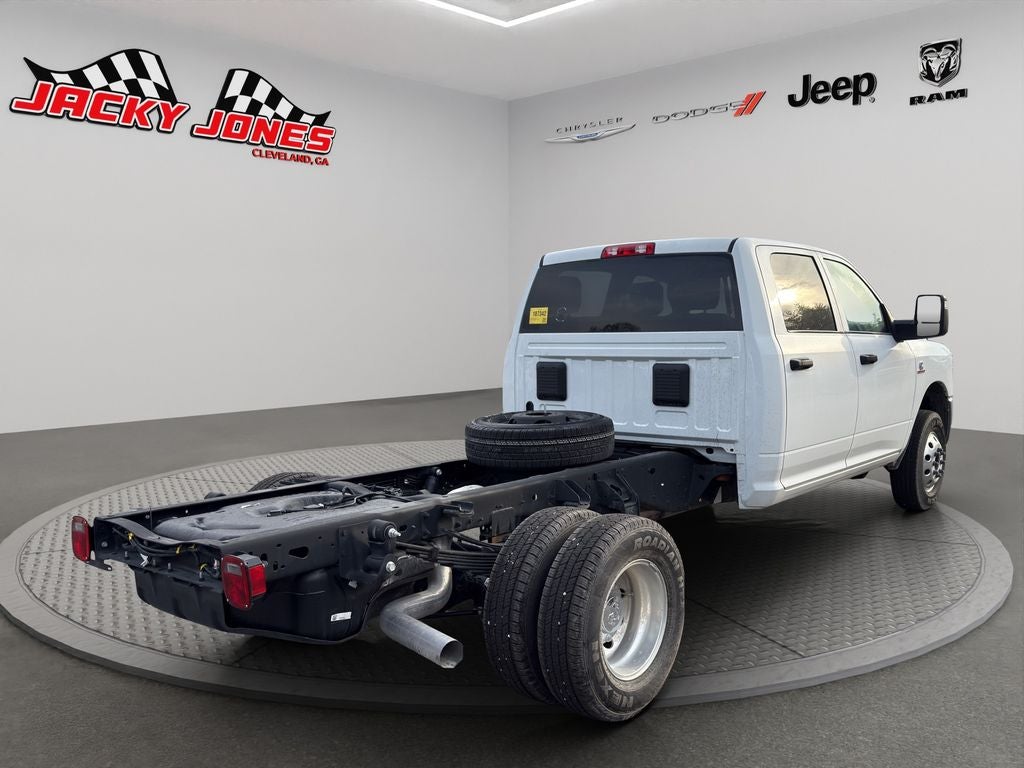 2025 RAM 3500 Chassis Tradesman