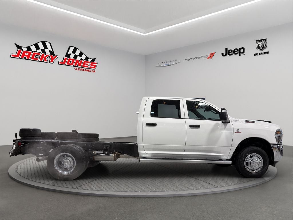 2026 RAM 3500 Chassis Tradesman