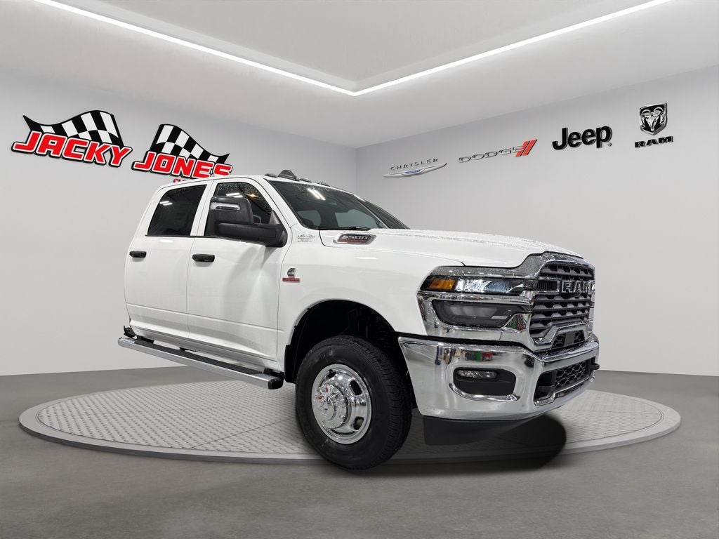 2026 RAM 3500 Chassis Tradesman