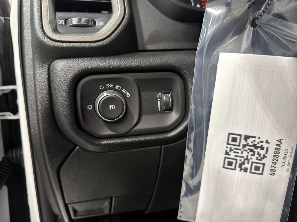 2026 RAM 3500 Chassis Tradesman