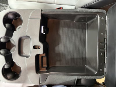 2026 RAM 3500 Chassis Tradesman