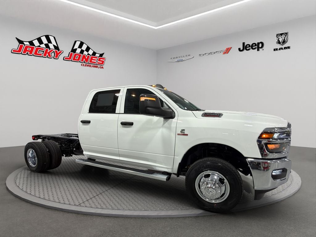 2026 RAM 3500 Chassis Tradesman