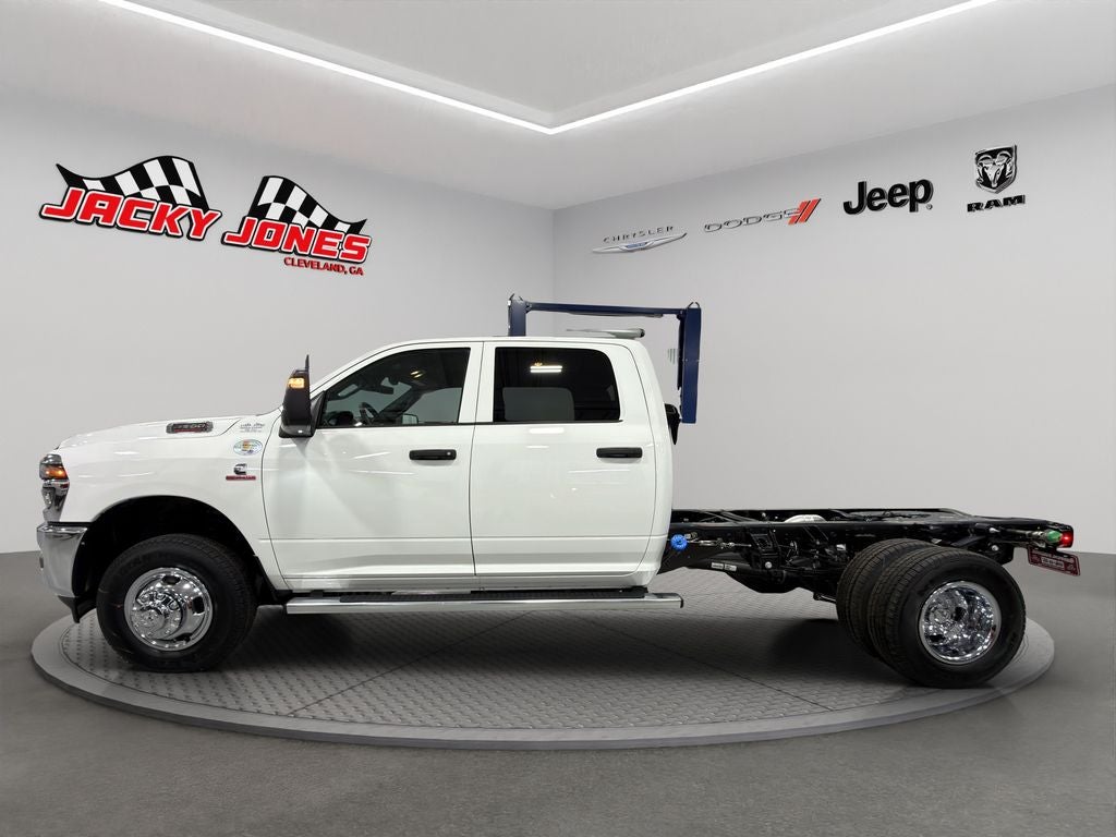 2026 RAM 3500 Chassis Tradesman
