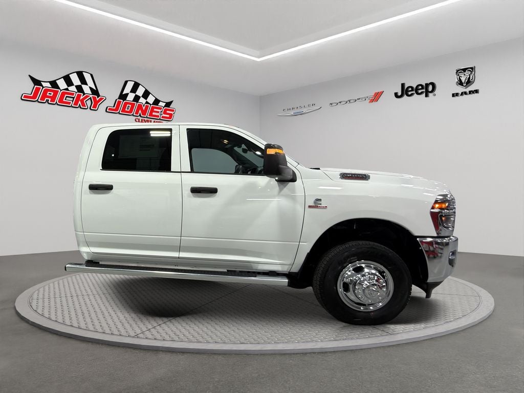 2026 RAM 3500 Chassis Tradesman