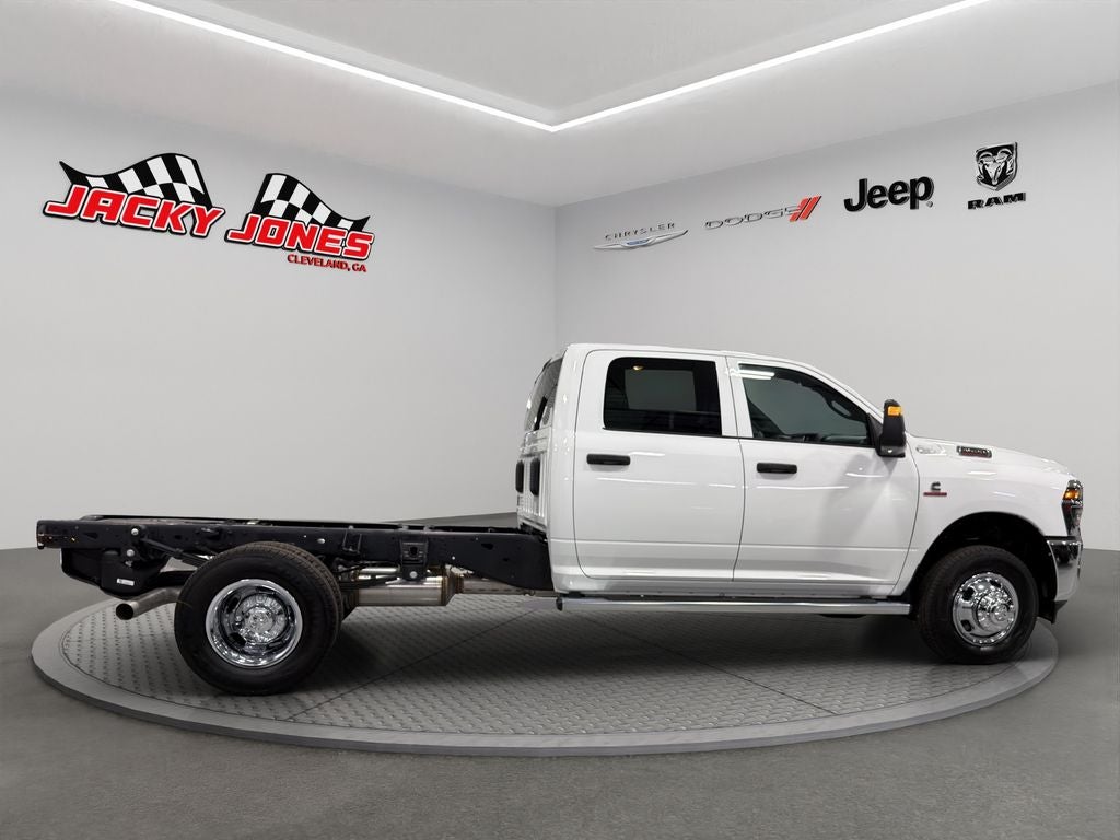 2026 RAM 3500 Chassis Tradesman