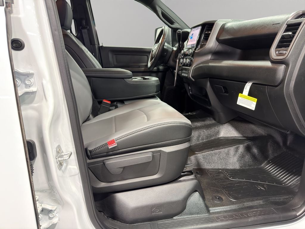 2026 RAM 3500 Chassis Tradesman